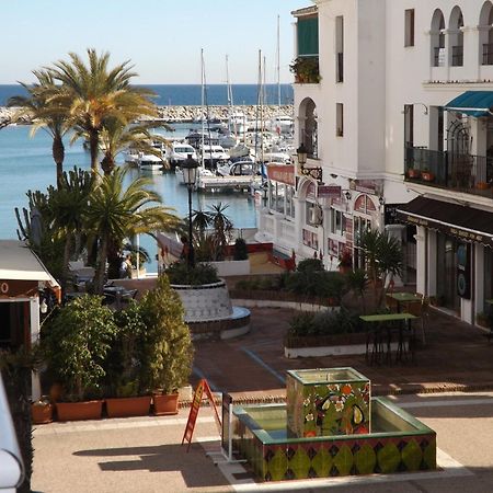 Duquesa Harbour Club Aparthotel Манільва Екстер'єр фото