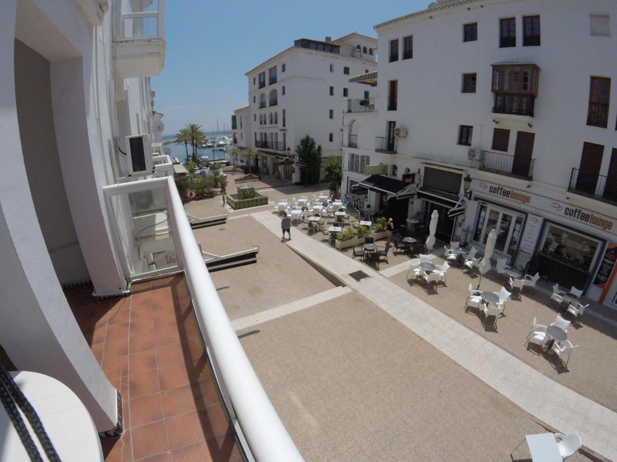 Duquesa Harbour Club Aparthotel Манільва Екстер'єр фото