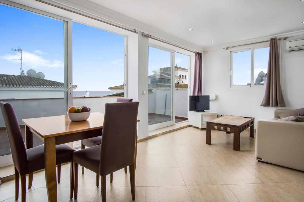 Duquesa Harbour Club Aparthotel Манільва Екстер'єр фото